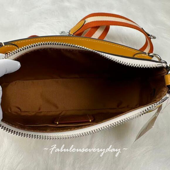 Coach Teri Shoulder/Crosssbody Bag W/ Floral Print CBI49 Chalk/Buttercup Multi - Picture 8 of 9